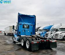 2021 Peterbilt 579 Daycab / 2 Units Available - Photo 7