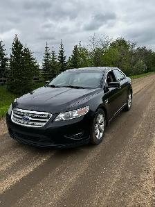 2011 Ford Taurus Limited AWD – Mechanic Special / Parts Car