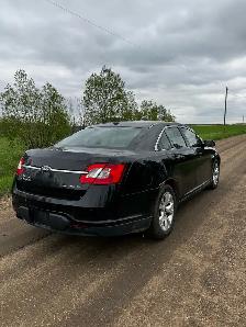 2011 Ford Taurus Limited AWD – Mechanic Special / Parts Car - Photo 3