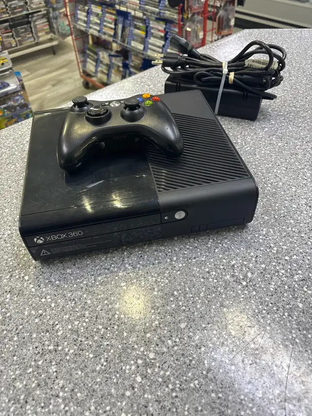 Xbox 360 E Series 500GB Ststem With Black Controller