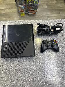 Xbox 360 E Series 500GB Ststem With Black Controller - Photo 2