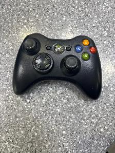 Xbox 360 E Series 500GB Ststem With Black Controller - Photo 5