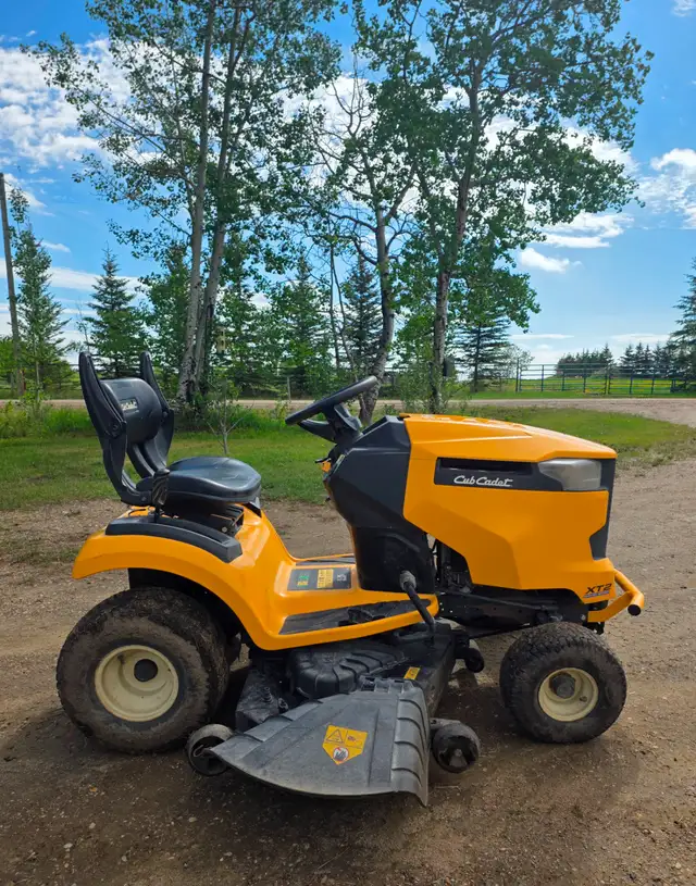 2017 Lawn Tractor