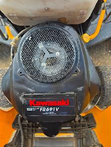 2017 Lawn Tractor - Photo 6