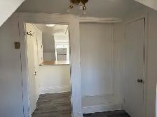 Beau très grand 2 1/2 loft, Montcalm, Libre - Photo 6