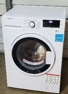 Bloomberg Apartment size- Heavy Duty Washer - - Photo 2
