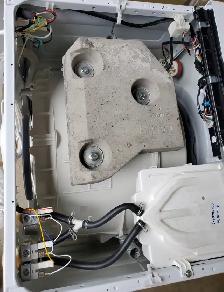 Bloomberg Apartment size- Heavy Duty Washer - - Photo 8