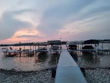 Premium Lake View Cabin - Photo 3
