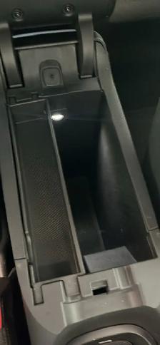 Beautiful spacious reliable SUV - Photo 5