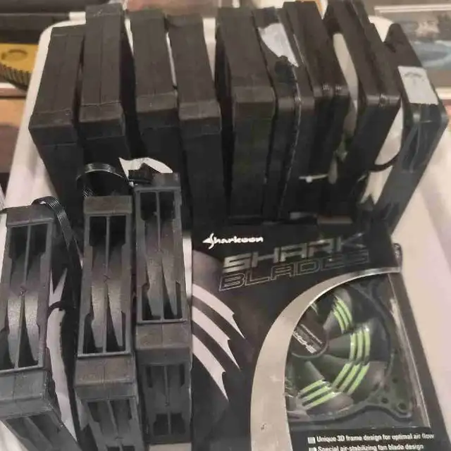 Lot of 13 PC Case Fans