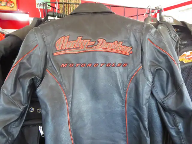Ladies Harley Davidson Leather Motorcycle Jacket Re-Gear Oshawa