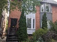 Annex Bright 4 Bdrm House c deck near DuPont subway