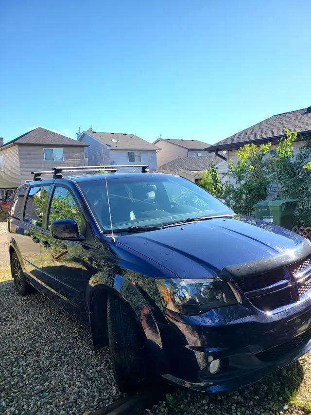 LUXURY GRAND CARAVAN FOR SALE
