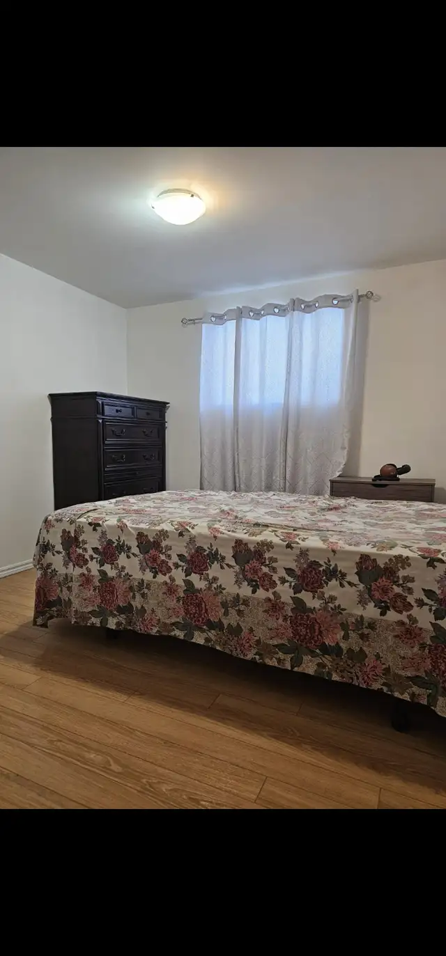 Grand 41/2 à louer à Repentigny