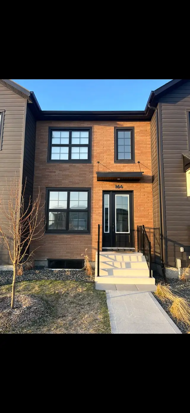 Townhouse for rent Sage Creek