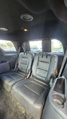 This Sport Utility Vehicle (SUV)/Multi-Purpose Vehicle (MPV) pow - Photo 16
