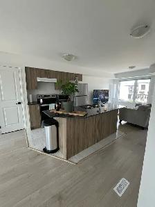 3 bed 1 bath townhome (Barrie) - Photo 8
