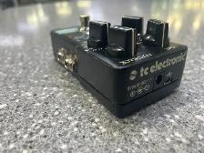TC Electronic Alter Ego Vintage Echo V2 Pedal - Photo 2