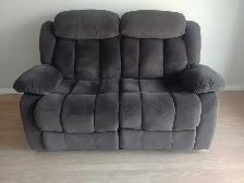 Reclining love seat sofa - Photo 2