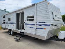 2003 Coachmen Catalina 32BHS - Photo 2