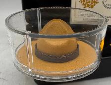 2020 1.5oz 999 Fine Silver Classic Mountie Hat with Gold Plating - Photo 2