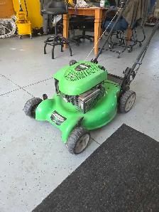 3 lawnmowers available - Photo 2