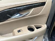 2019 Cadillac Escalade Platinum - Photo 22