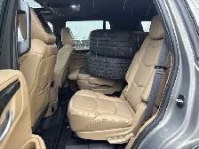 2019 Cadillac Escalade Platinum - Photo 23