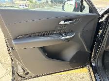 2024 Cadillac XT4 AWD Sport - Photo 11