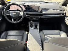 2024 Cadillac XT4 AWD Sport - Photo 21