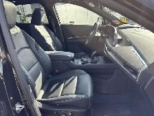 2024 Cadillac XT4 AWD Sport - Photo 25