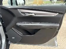 2024 Cadillac XT5 FWD Luxury - Photo 25
