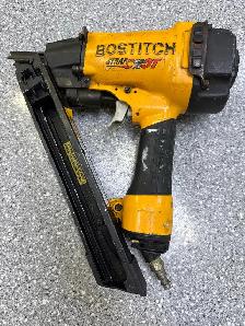 Bostich MCN150 Strap Shot Nail Gun - Photo 2