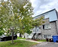 Superbe bas de triplex 5 et demi lumineux à St-Hubert (Laflèche)