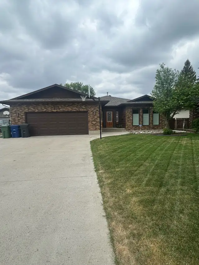Home for Sale in Nipawin