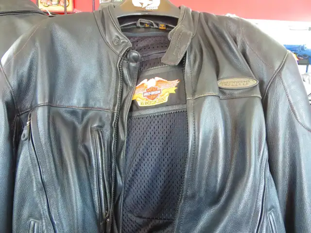 Harley Davidson FXRG Motorcycle Jacket Re-Gear Oshawa