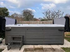 19′ 60″ Swim Spa - Photo 2