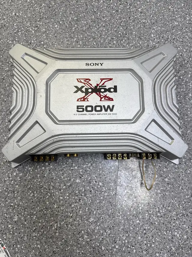 Sony XM-404Z 500W 4/3 Channel amplifier