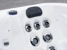 SATURN HOT TUB FOR SALE - Photo 7
