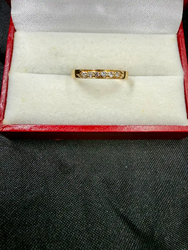 Women's 14K Gold Eternity Band with Diamonds~Size 8