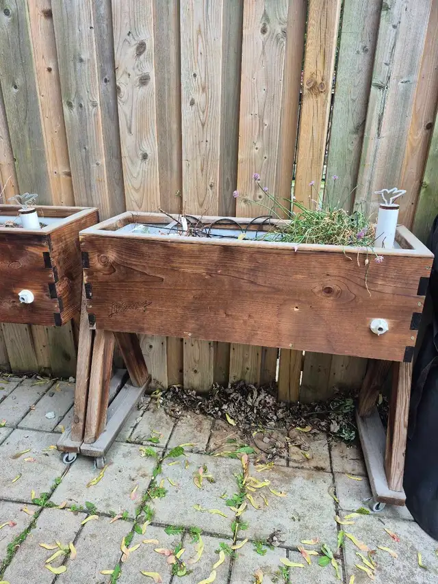 HighRise Self-Watering Planter