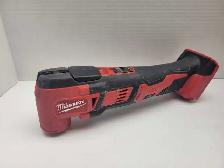 Milwaukee 2626 M18 Multi-Tool Tool Only