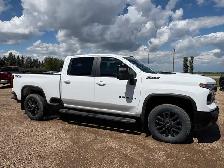 2025 Chevrolet Silverado 3500 Trail Boss 4WD Diesel - Photo 4