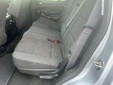 2017 GMC Yukon SLE 8 PASSENGERS - ONE OWNER NO ACCIDENTS - Photo 34
