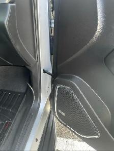 2017 GMC Yukon SLE 8 PASSENGERS - ONE OWNER NO ACCIDENTS - Photo 37
