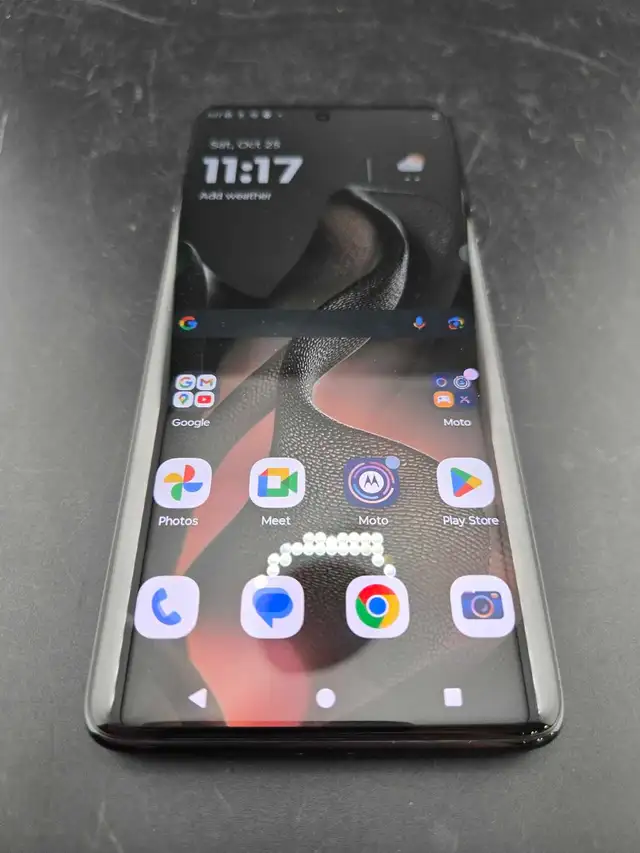 Moto Edge 2025 With Box