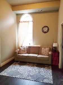 Stunning 1- Bedroom Apartment offered at HUGE DISCOUNT Woodstock - Photo 5
