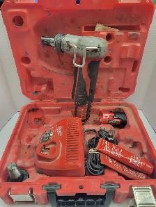 Milwaukee 2432 M12 Propex Expansion Kit