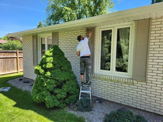 MIKE'S PAINTING SERVICE