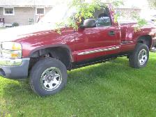 2004 GMC Short Box Step Side - Photo 3